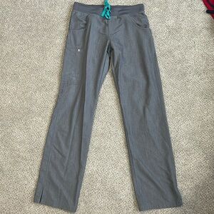 Figs charcoal gray scrub Pants , Women’s Tall -Small